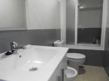 Trinidad Aparthotel Granada